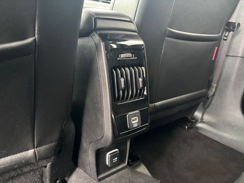 Used 2025 Jeep Compass Trailhawk image 23