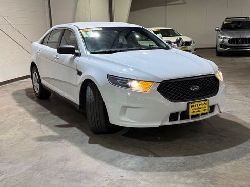 Used 2019 Ford Taurus Police Interceptor AWD image 4