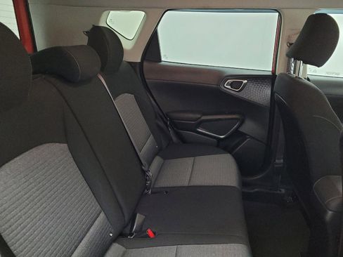 Used 2021 Kia Soul S FWD image 19