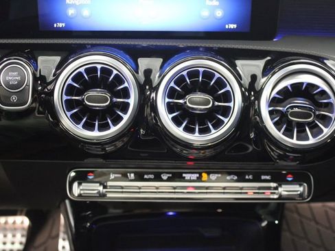 Used 2025 Mercedes-Benz CLA 35 AMG 4MATIC image 25