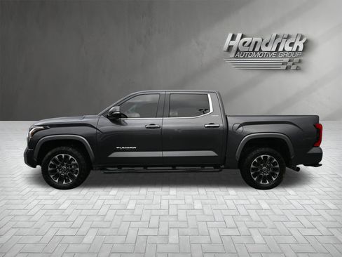 Used 2024 Toyota Tundra Limited AWD/4WD image 7