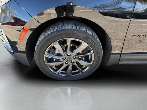Used 2023 Chevrolet Equinox RS AWD/4WD image 25