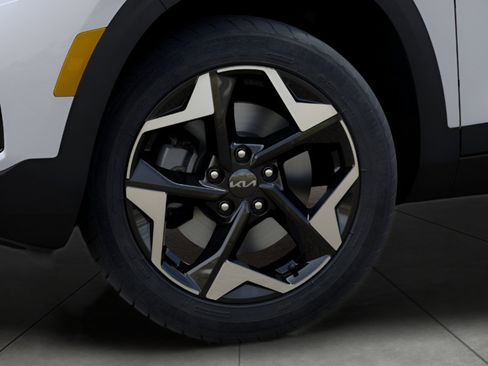 New 2026 Kia Seltos S image 9