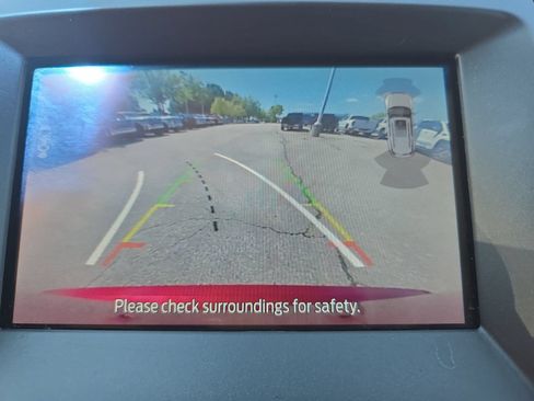 Used 2019 Ford Edge Titanium w/ Equipment Group 301A AWD/4WD image 23