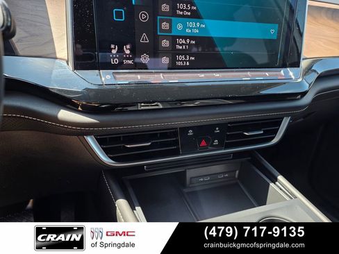 Used 2024 Volkswagen Atlas SE AWD/4WD image 20