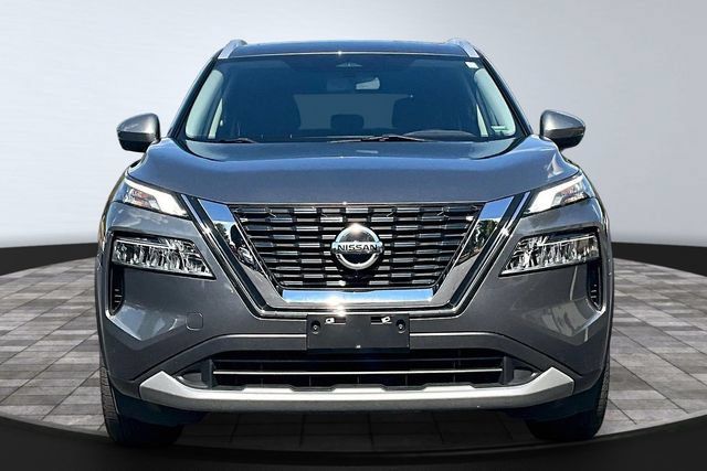 Used 2021 Nissan Rogue SV w/ Premium Package AWD/4WD image 2