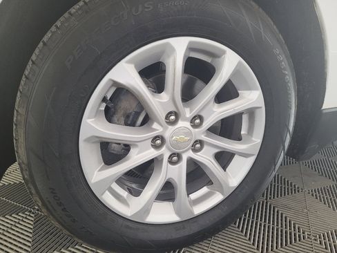 Used 2021 Chevrolet Equinox LT FWD image 31