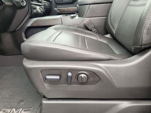Used 2022 GMC Sierra 2500 Denali w/ Denali Ultimate Package AWD/4WD image 22