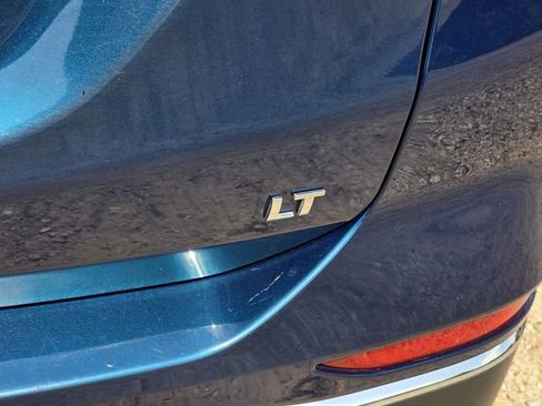 Used 2019 Chevrolet Equinox LT FWD image 7