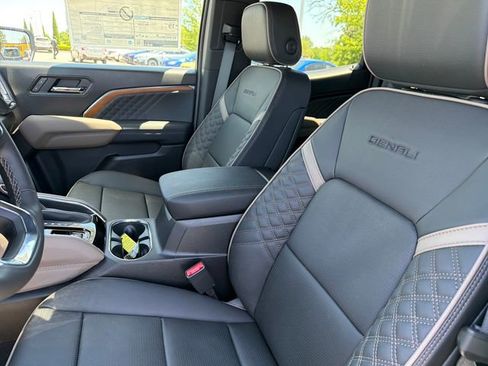 New 2026 GMC Canyon Denali AWD/4WD image 20