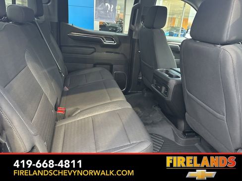 Certified 2023 Chevrolet Silverado 1500 LT w/ Z71 Off-Road Package image 36