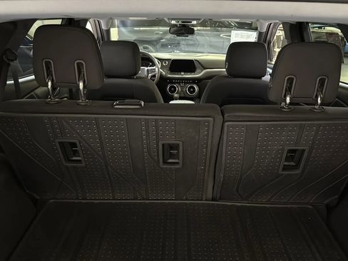 Used 2021 Chevrolet Blazer LT image 23