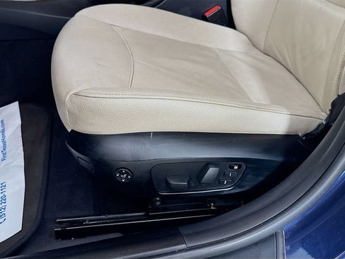 Used 2011 BMW 328i Sedan RWD image 23