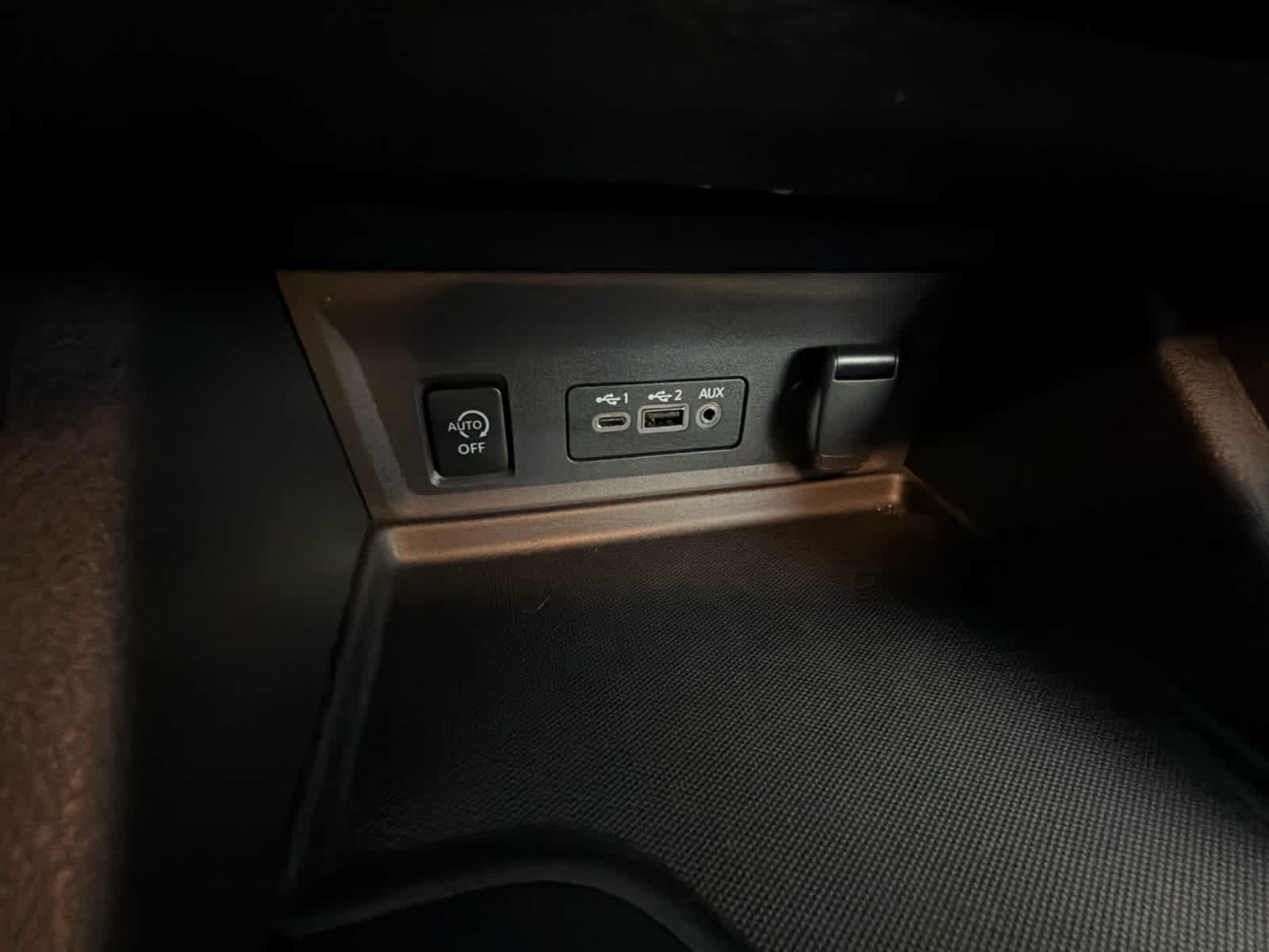 Used 2025 Nissan Sentra SV FWD image 23