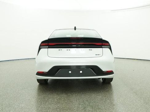 New 2026 Toyota Prius image 23