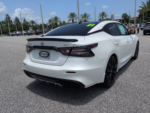 Used 2021 Nissan Maxima SR w/ Sport Mat Group FWD image 4