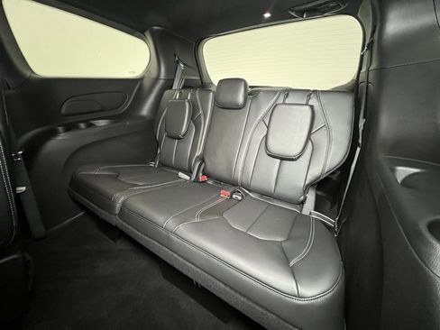 New 2026 Chrysler Pacifica Select image 6
