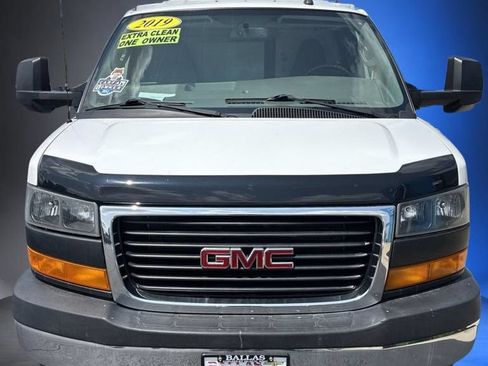 Used 2019 GMC Savana 3500 w/ Power Convenience Package RWD image 1