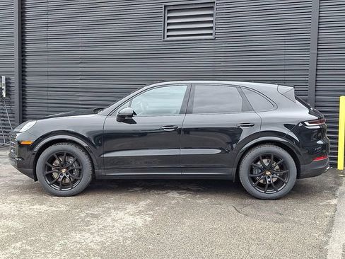New 2026 Porsche Cayenne AWD/4WD image 2