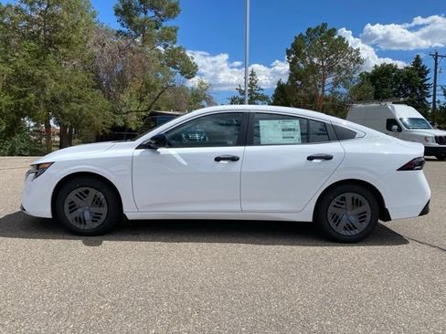 New 2027 Nissan Sentra S FWD image 2