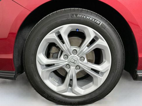 Used 2025 Honda Accord LX image 11