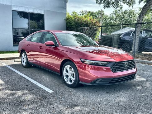 Used 2024 Honda Accord LX image 11