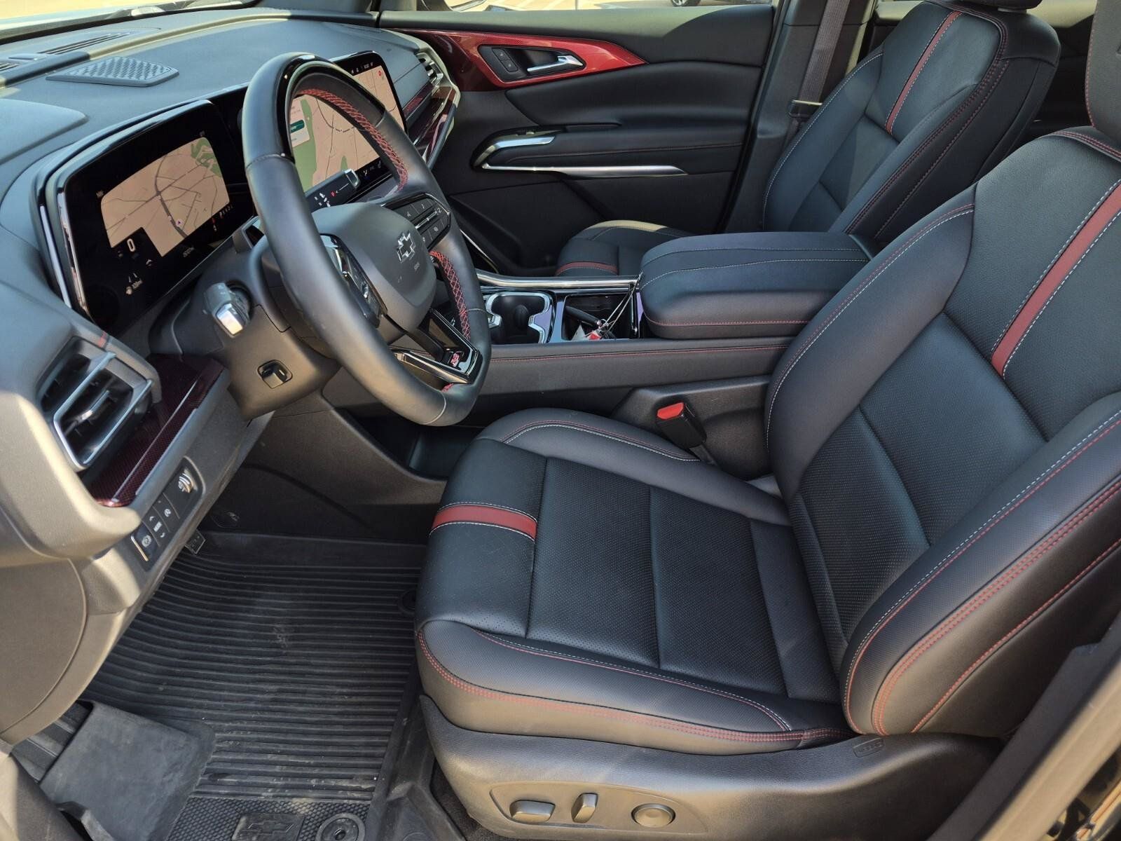 Used 2024 Chevrolet Traverse RS w/ LPO, Cargo Package FWD image 13