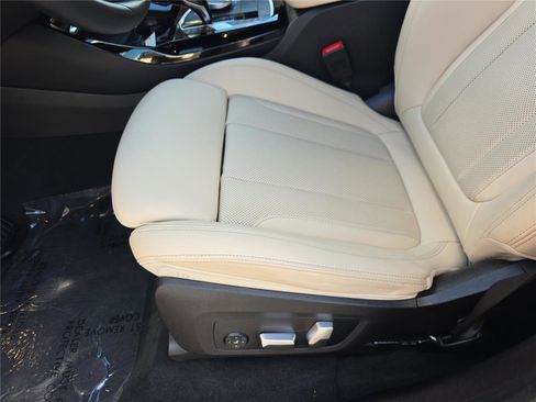 Certified 2023 BMW X3 xDrive30i w/ Premium Package image 15