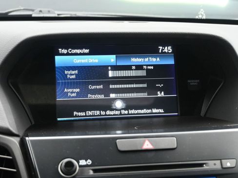 Used 2022 Acura ILX image 16