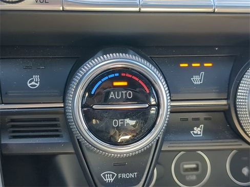 Used 2023 Genesis G70 2.0T w/ Sport Prestige Package image 22