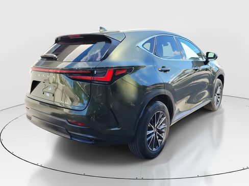 Used 2024 Lexus NX 250 FWD w/ Towing Package (2000 Lbs) image 6
