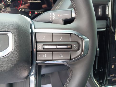 New 2026 GMC Yukon Elevation image 14