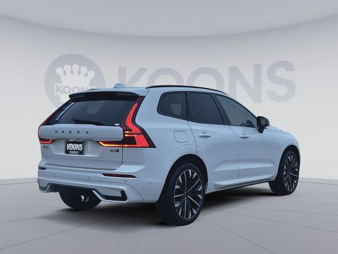 New 2026 Volvo XC60 B5 Ultra w/ Protection Package Premier image 7