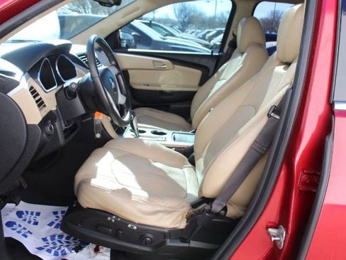 Used 2012 Chevrolet Traverse LTZ image 27