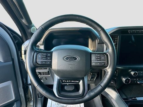 Used 2023 Ford F150 Platinum image 11