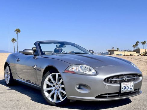 Used 2007 Jaguar XK Convertible image 11