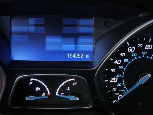 Used 2012 Ford Focus SEL FWD image 19