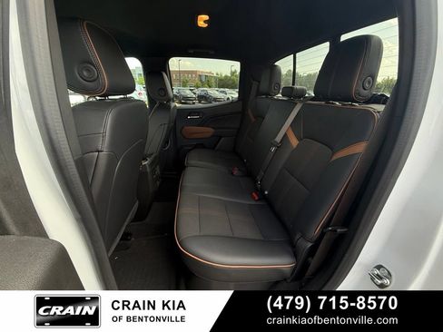 Used 2024 GMC Canyon AT4 AWD/4WD image 23