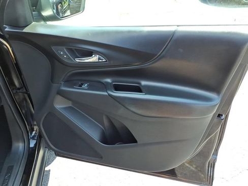 Used 2020 Chevrolet Equinox LT AWD/4WD image 25