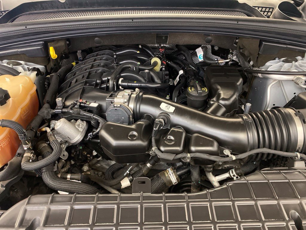 Used 2021 Jeep Grand Cherokee L Limited AWD/4WD image 28