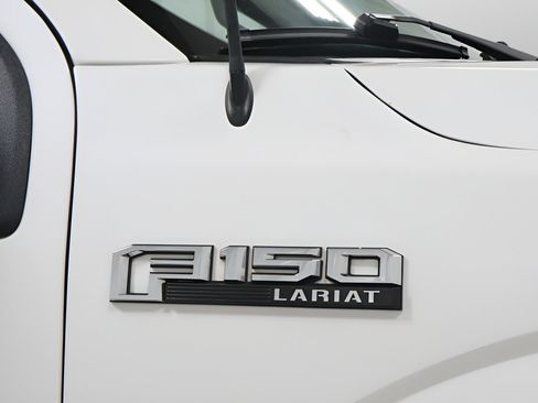 Used 2020 Ford F150 Lariat w/ Equipment Group 502A Luxury AWD/4WD image 35