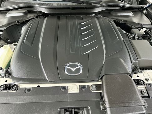 Used 2025 MAZDA CX-90 3.3 Turbo w/ Preferred Package AWD/4WD image 36