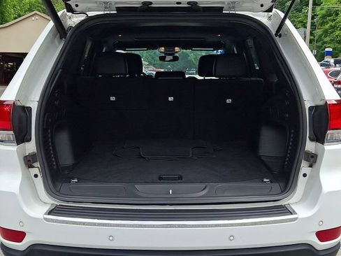 Used 2021 Jeep Grand Cherokee Limited AWD/4WD image 32