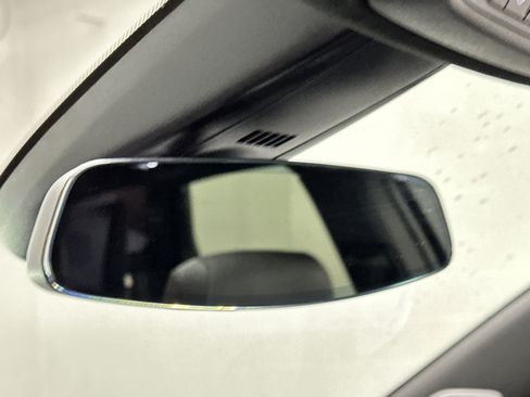 Used 2025 Cadillac XT5 Premium Luxury image 36