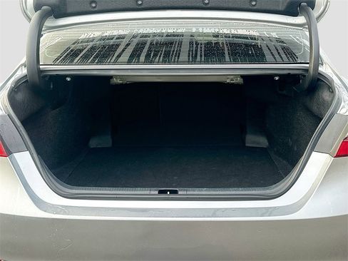 Used 2023 Toyota Camry SE image 23