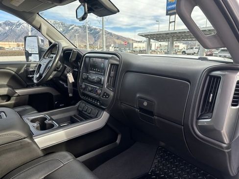 Used 2019 Chevrolet Silverado 3500 LTZ w/ Duramax Plus Package image 20