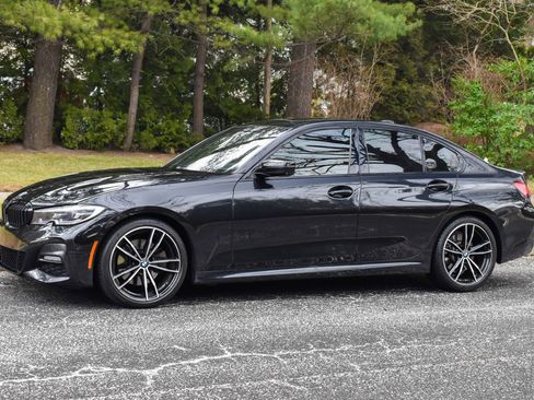 Used 2021 BMW 330i w/ M Sport Package image 2