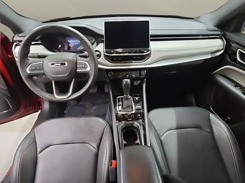 Used 2025 Jeep Compass Limited AWD/4WD image 20