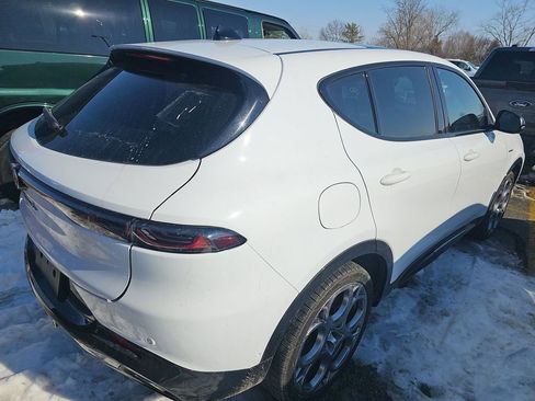 Used 2024 Alfa Romeo Tonale Veloce image 5