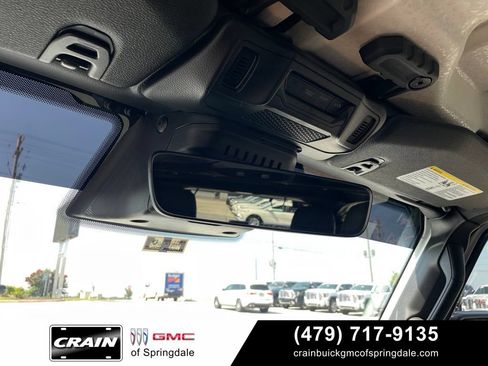Used 2026 Jeep Wrangler Unlimited Rubicon w/ Technology Group AWD/4WD image 21